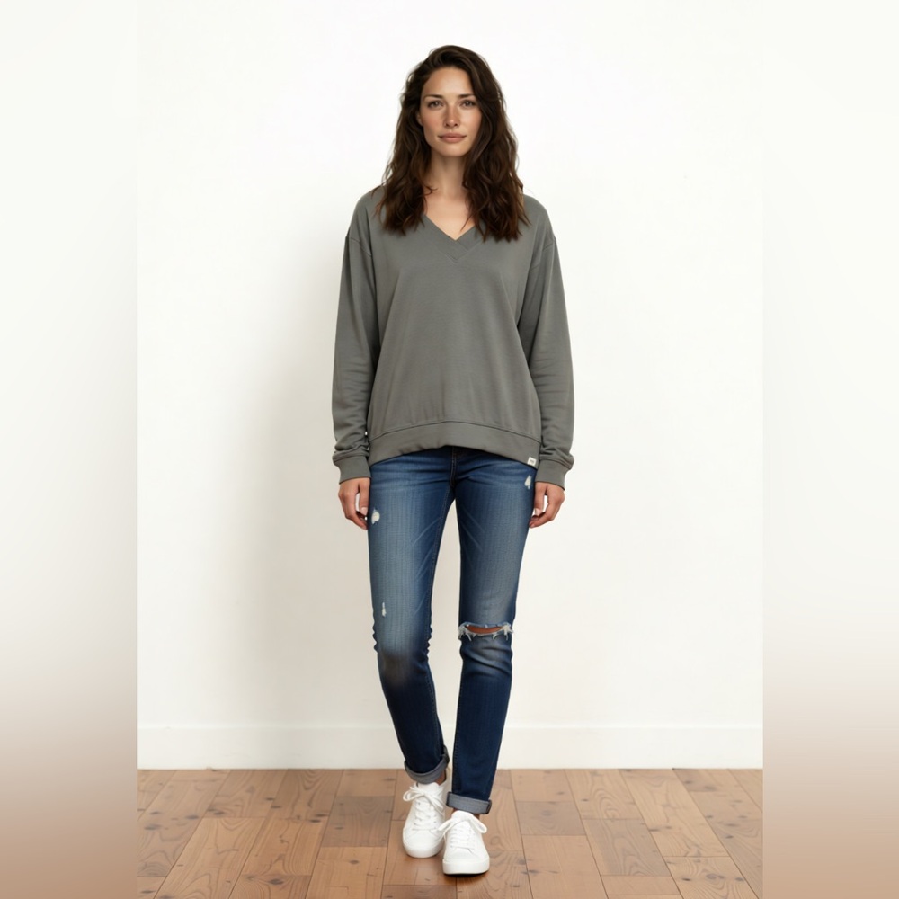 Orvis Women’s Slate V-Neck Sweater